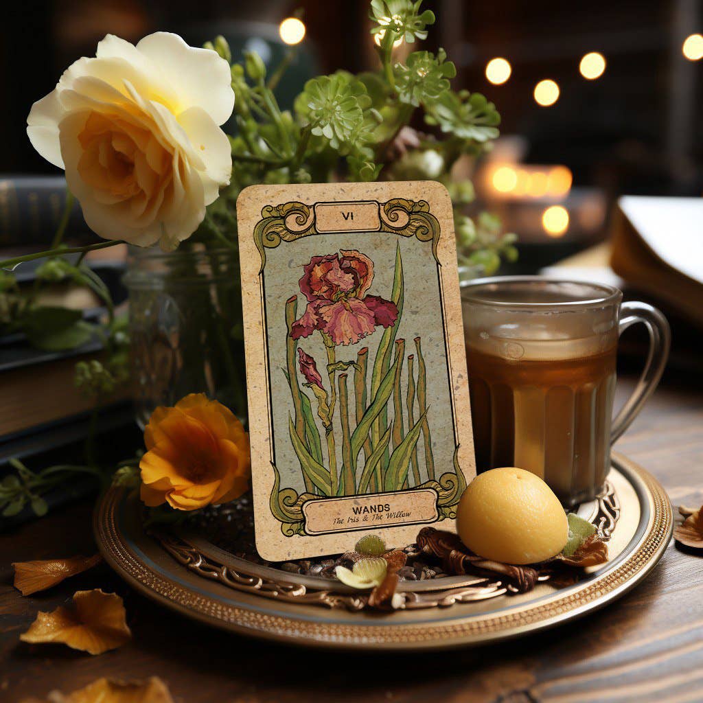 Botanica Oculta tarot card close-up with botanical illustration VI