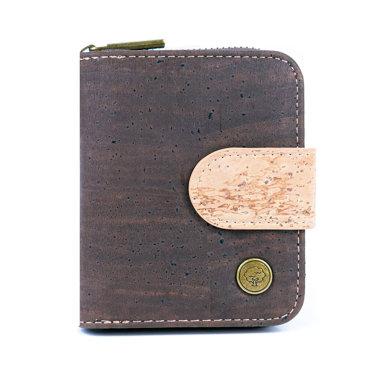 Meninas Bonitas Cork Short Wallet 11.5x9.5x3cm – front view – dark brown cork wallet with a light beige closure strap and round tree emblem.